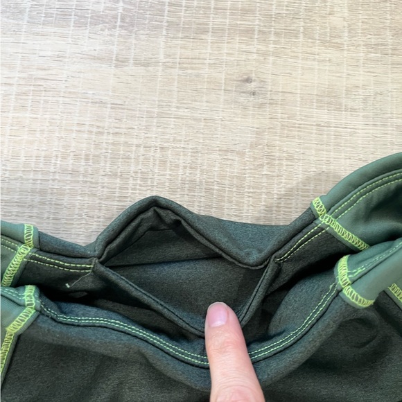 GOOD AMERICAN the dual life tonal biker shorts in heathered forest size 0 - Picture 5 of 14